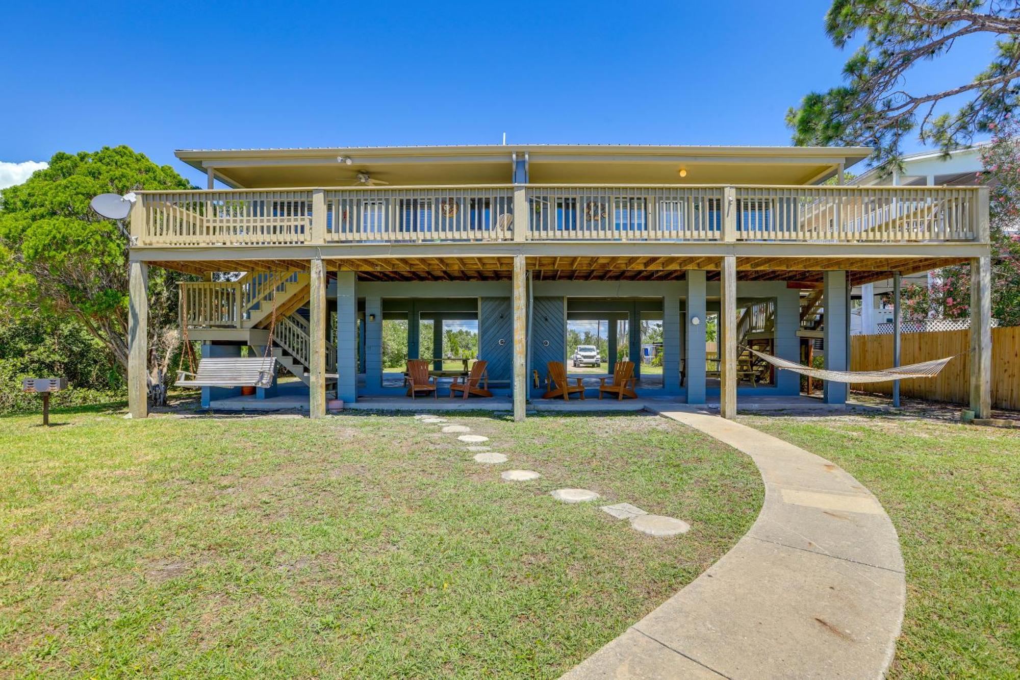 Waterfront Cedar Key Duplex Home Grill And Dock! Экстерьер фото
